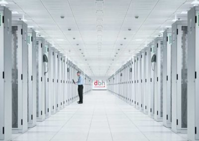 IT-Outsourcing mit dbh: Weniger Kosten für die eigene IT-Administration