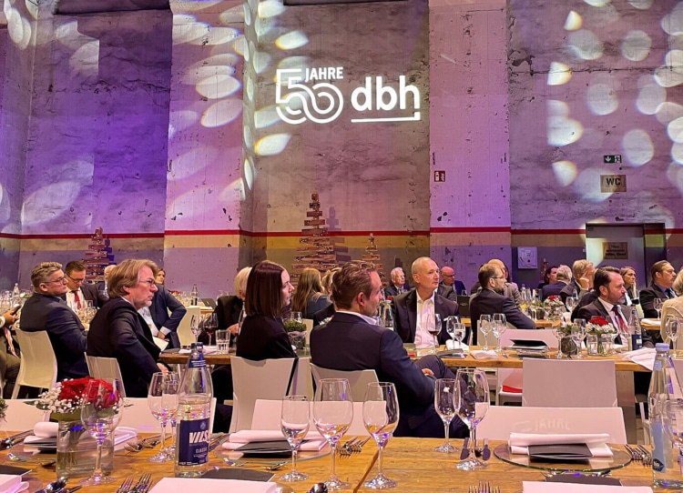 Über dbh Logistics IT AG – Software für digitale Lieferketten